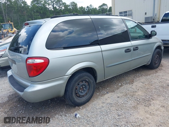 2003 Dodge Caravan SE with VIN 1D4GP243X3B266003, listed as a IAAI auction lot 42262213 with 202,625 mi miles and . Bid and sale history available at DreamBid. Image 4.
