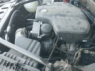 2014 BMW 5 Series 528i z VIN WBA5A5C5XED501501, wystawiony jako IAAI lot #43063194 z przebiegiem 145 415 mil mil oraz . Historia ofert i sprzedaży dostępna na DreamBid. Obrazek 19.