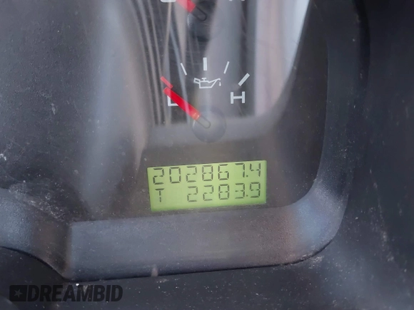 2005 Ford F-150 STX with VIN 1FTRX14W25NA45992, listed as a IAAI auction lot 41702409 with 202,867 mi miles. Bid and sale history available at carsss.com. Image 16.