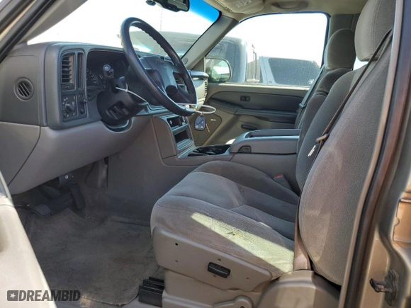 2003 GMC Yukon SLT with VIN 1GKEC13T93R217026, listed as a Copart auction lot 45189445 with 101,564 mi miles and Salvage Title. Bid and sale history available at carsss.com. Image 7.