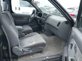 2000 Nissan Frontier 2WD XE with VIN 1N6DD21S5YC399416, listed as a IAAI auction lot 41573002 with 158,198 mi miles. Bid and sale history available at carsss.com. Image 5.