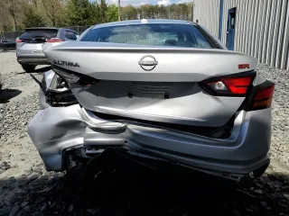 2023 Nissan Altima 2.5 SR with VIN 1N4BL4CV8PN384000, listed as a Copart auction lot 53260565 with 41,818 mi miles and Clean Title. Bid and sale history available at carsss.com. Image 6.