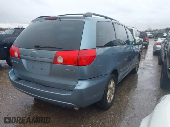 2006 Toyota Sienna LE with VIN 5TDBA23C56S062295, listed as a IAAI auction lot 41563344 with 176,590 mi miles. Bid and sale history available at carsss.com. Image 4.