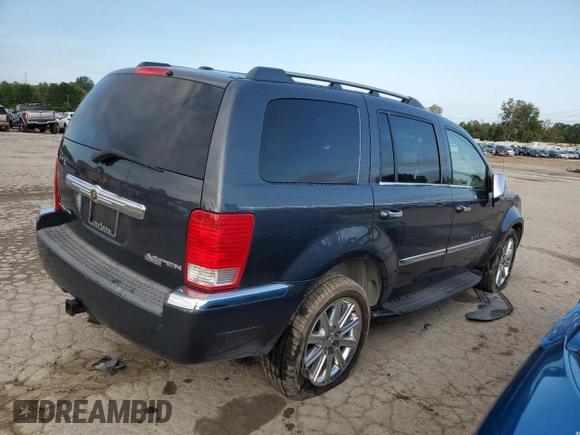 2009 Chrysler Aspen Limited z VIN 1A8HW58T29F715667, wystawiony jako Copart lot #67263154 z przebiegiem 94 361 mil mil oraz Szkoda całkowita • Salvage title. Historia ofert i sprzedaży dostępna na DreamBid. Obrazek 3.