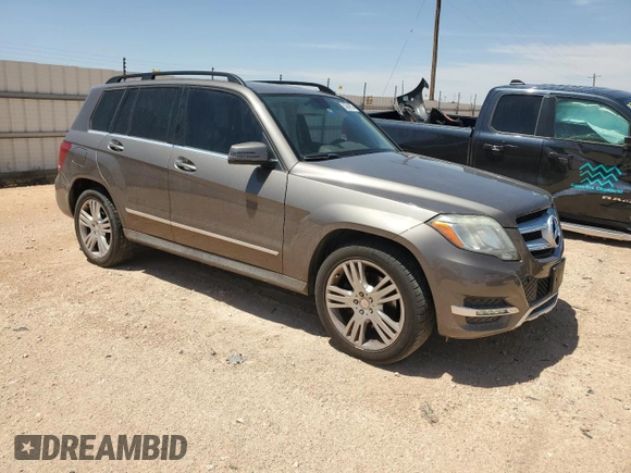 2015 Mercedes-Benz GLK 350 with VIN WDCGG5HB8FG409578, listed as a Copart auction lot 53849675 with 67,271 mi miles and Salvage Title. Bid and sale history available at DreamBid. Image 4.