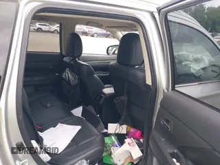 2020 Mitsubishi Outlander SE with VIN JA4AD3A39LZ034015, listed as a IAAI auction lot 42245374 with 92,992 mi miles and . Bid and sale history available at DreamBid. Image 8.