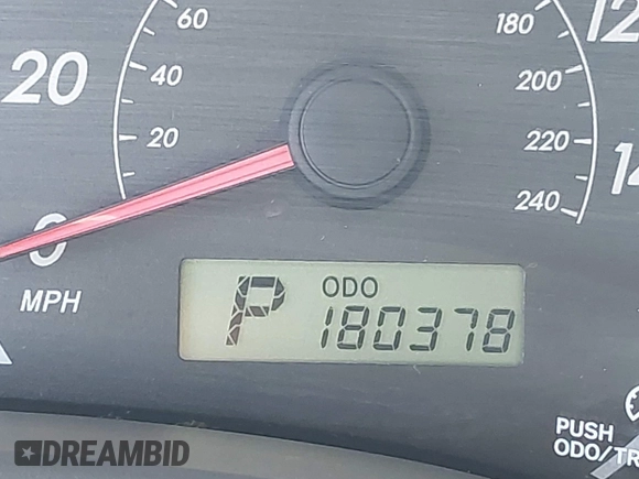 2010 Toyota Corolla z VIN 1NXBU4EE7AZ199417, wystawiony jako IAAI lot #42202363 z przebiegiem 180 378 mil mil oraz . Historia ofert i sprzedaży dostępna na DreamBid. Obrazek 16.