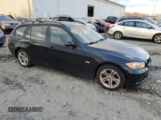 2008 BMW 3 Series 328xi z VIN WBAVT73508FZ37661, wystawiony jako Copart lot #82844114 z przebiegiem 188 089 mil mil oraz Czysty tytuł • Clean title. Historia ofert i sprzedaży dostępna na DreamBid. Obrazek 4.