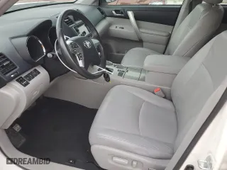 2013 Toyota Highlander with VIN 5TDZK3EH0DS102080, listed as a Copart auction lot 47295035 with 140,509 mi miles and Salvage Title. Bid and sale history available at carsss.com. Image 7.