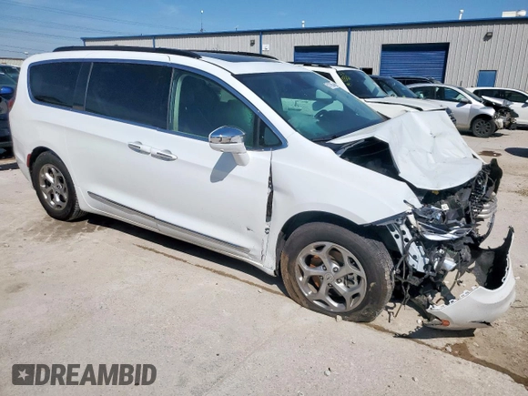 2022 Chrysler Pacifica Limited with VIN 2C4RC1GGXNR170127, listed as a Copart auction lot 51117055 with 71,470 mi miles and Salvage title. Bid and sale history available at DreamBid. Image 4.