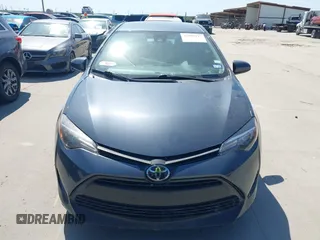 2018 Toyota Corolla L z VIN 2T1BURHE4JC103687, wystawiony jako IAAI lot #41985917 z przebiegiem 135 823 mil mil oraz . Historia ofert i sprzedaży dostępna na DreamBid. Obrazek 12.