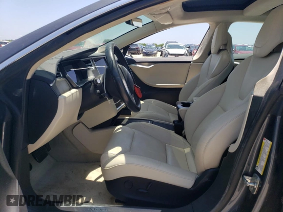 2017 Tesla Model S 100D with VIN 5YJSA1E25HF220902, listed as a Copart auction lot 56442684 with 83,297 mi miles and Salvage title. Bid and sale history available at DreamBid. Image 7.