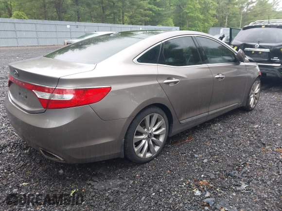 2012 Hyundai Azera with VIN KMHFH4JGXCA152917, listed as a IAAI auction lot 42278803 with 98,890 mi miles and . Bid and sale history available at DreamBid. Image 4.