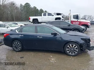 2016 Nissan Altima SR with VIN 1N4AL3AP0GC165604, listed as a IAAI auction lot 41755313 with 201,692 mi miles and . Bid and sale history available at DreamBid. Image 14.
