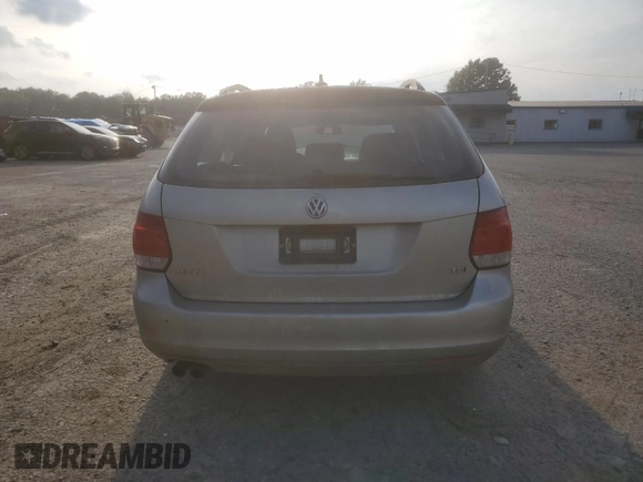2014 Volkswagen Jetta SportWagen TDI w/Sunroof with VIN 3VWPL7AJ0EM614862, listed as a Copart auction lot 82580534 with 106,282 mi miles and Salvage Title. Bid and sale history available at carsss.com. Image 6.