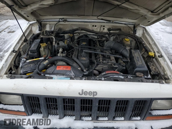 1997 Jeep Cherokee Sport with VIN 1J4FJ68S2VL566709, listed as a Copart auction lot 44800385 with 191,654 mi miles and Non Repairable. Bid and sale history available at carsss.com. Image 11.
