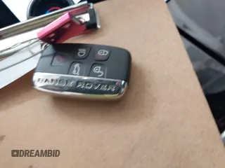 2018 Land Rover Range Rover Velar R-Dynamic SE с VIN SALYL2RX2JA722743, выставлен на аукционе IAAI как лот 42176169 с пробегом 70 192 миль миль и . История ставок и продаж доступна на DreamBid. Изображение 11.