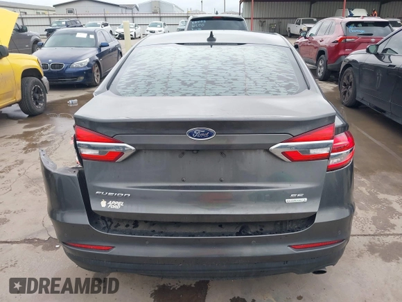 2020 Ford Fusion SE with VIN 3FA6P0HD2LR188589, listed as a IAAI auction lot 41894122 with 96,238 mi miles. Bid and sale history available at carsss.com. Image 16.