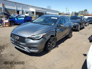 2017 Infiniti QX30 Premium z VIN SJKCH5CR5HA035245, wystawiony jako Copart lot #52146855 z przebiegiem 86 001 mil mil oraz Szkoda całkowita • Salvage title. Historia ofert i sprzedaży dostępna na DreamBid. Obrazek 1.