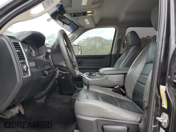 2016 Ram 2500 Tradesman z VIN 3C6UR5CL6GG118464, wystawiony jako Copart lot #51093965 z przebiegiem 249 293 mil mil oraz Szkoda całkowita • Salvage title. Historia ofert i sprzedaży dostępna na DreamBid. Obrazek 7.