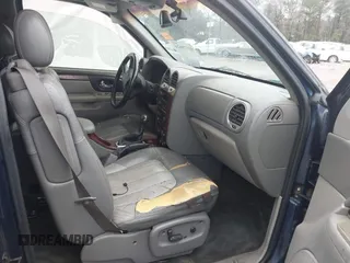2002 GMC Envoy SLT with VIN 1GKDT13S322515582, listed as a IAAI auction lot 41528624 with 258,904 mi miles. Bid and sale history available at carsss.com. Image 5.