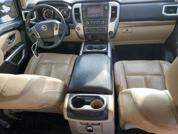2016 Nissan Titan SL z VIN 1N6BA1F29GN515240, wystawiony jako Copart lot #45185835 z przebiegiem 137 164 mil mil oraz Czysty tytuł • Clean title. Historia ofert i sprzedaży dostępna na DreamBid. Obrazek 8.