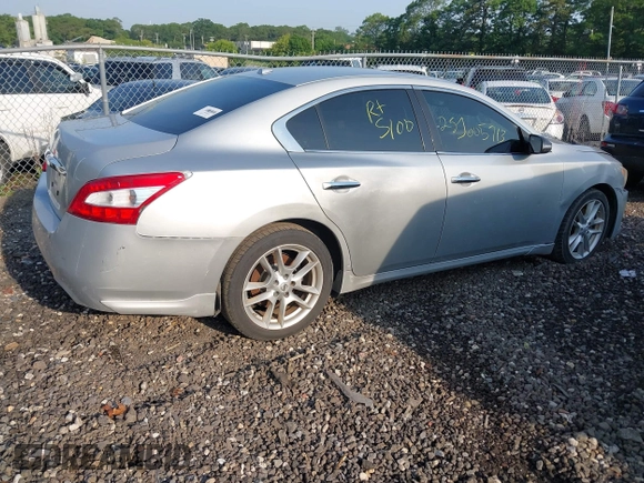 2011 Nissan Maxima SV with VIN 1N4AA5AP8BC812129, listed as a IAAI auction lot 42494532 with Not provided miles and . Bid and sale history available at DreamBid. Image 4.