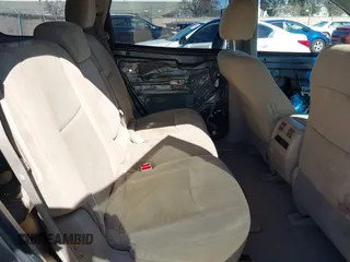 2015 Nissan Pathfinder SV z VIN 5N1AR2MN7FC634047, wystawiony jako IAAI lot #41678376 z przebiegiem 151 580 mil mil oraz . Historia ofert i sprzedaży dostępna na DreamBid. Obrazek 8.