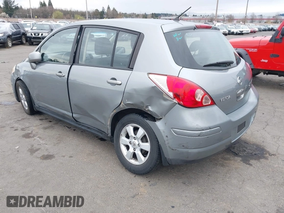 2007 Nissan Versa 1.8 S with VIN 3N1BC13E27L419464, listed as a IAAI auction lot 41776767 with 184,484 mi miles. Bid and sale history available at carsss.com. Image 3.