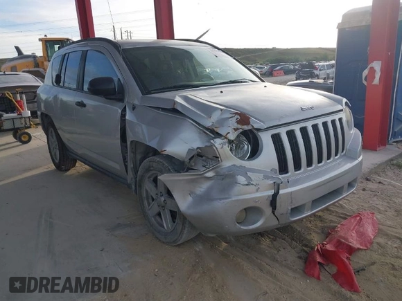 2007 Jeep Compass Sport with VIN 1J8FT47W37D200398, listed as a IAAI auction lot 40914539 with 183,664 mi miles. Bid and sale history available at carsss.com. Image 1.