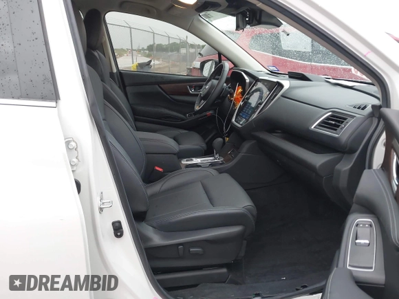 2024 Subaru Ascent Touring z VIN 4S4WMAWD4R3405297, wystawiony jako IAAI lot #42184262 z przebiegiem 11 172 mil mil oraz . Historia ofert i sprzedaży dostępna na DreamBid. Obrazek 5.