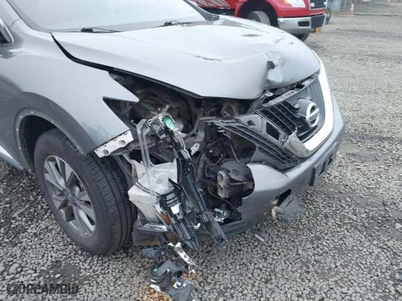 2018 Nissan Murano S with VIN 5N1AZ2MH0JN127353, listed as a IAAI auction lot 41013997 with 122,507 mi miles. Bid and sale history available at carsss.com. Image 6.
