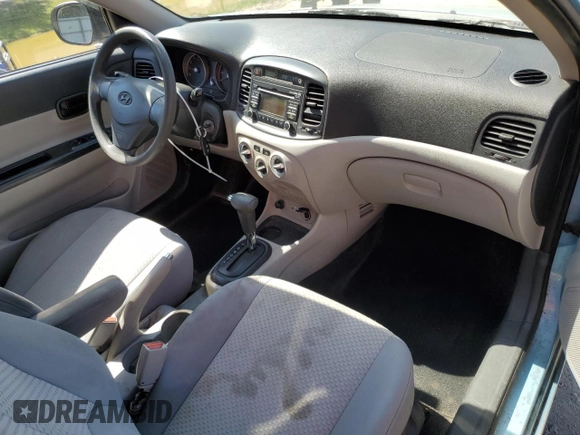 2010 Hyundai Accent GS с VIN KMHCM3AC4AU152803, выставлен на аукционе Copart как лот 57549265 с пробегом 131 396 миль миль и Списание • Salvage title. История ставок и продаж доступна на DreamBid. Изображение 8.