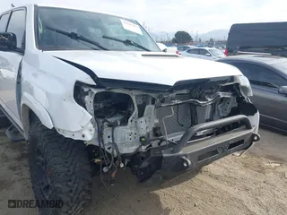 2019 Toyota 4Runner SR5 with VIN JTEBU5JR4K5659014, listed as a IAAI auction lot 41915237 with 90,376 mi miles. Bid and sale history available at carsss.com. Image 6.