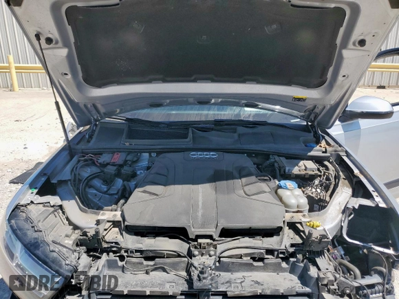 2017 Audi Q7 Prestige with VIN WA1VAAF72HD028376, listed as a Copart auction lot 56386995 with 87,027 mi miles and Salvage title. Bid and sale history available at DreamBid. Image 12.