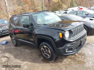 2015 Jeep Renegade Latitude with VIN ZACCJBBH2FPC25869, listed as a IAAI auction lot 40734359 with 128,475 mi miles. Bid and sale history available at carsss.com. Image 1.