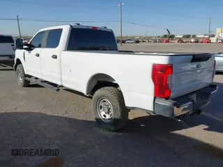 2021 Ford Super Duty F-250 SRW XL with VIN 1FT7W2B67MEC26961, listed as a IAAI auction lot 41855844 with 199,928 mi miles. Bid and sale history available at carsss.com. Image 3.