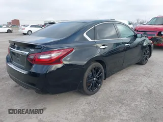 2017 Nissan Altima SV with VIN 1N4AL3AP5HC167723, listed as a IAAI auction lot 41500427 with 113,174 mi miles and . Bid and sale history available at DreamBid. Image 4.