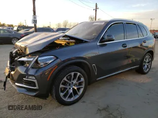 2021 BMW X5 sDrive40i with VIN 5UXCR4C01M9F30552, listed as a Copart auction lot 41111993 with Not Provided miles. Bid and sale history available at carsss.com. Image 1.