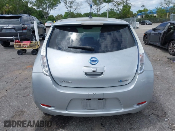 2012 Nissan LEAF SL with VIN JN1AZ0CP0CT018121, listed as a IAAI auction lot 42156923 with 116,605 mi miles. Bid and sale history available at carsss.com. Image 15.