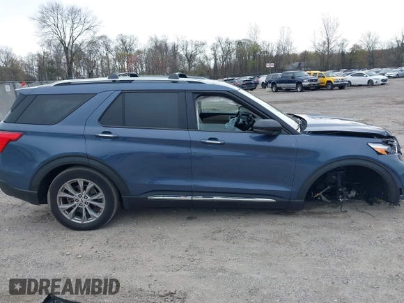 2021 Ford Explorer Limited with VIN 1FMSK8FHXMGB92339, listed as a IAAI auction lot 42016817 with 47,299 mi miles. Bid and sale history available at carsss.com. Image 13.