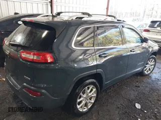 2018 Jeep Cherokee Latitude Plus with VIN 1C4PJLLX3JD573359, listed as a IAAI auction lot 41313339 with 98,981 mi miles. Bid and sale history available at carsss.com. Image 4.