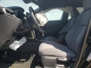 2025 Toyota Corolla Cross Hybrid S с VIN 7MUFBABG1SV064218, выставлен на аукционе Copart как лот 54798305 с пробегом 3 560 миль миль и Списание • Salvage title. История ставок и продаж доступна на DreamBid. Изображение 7.