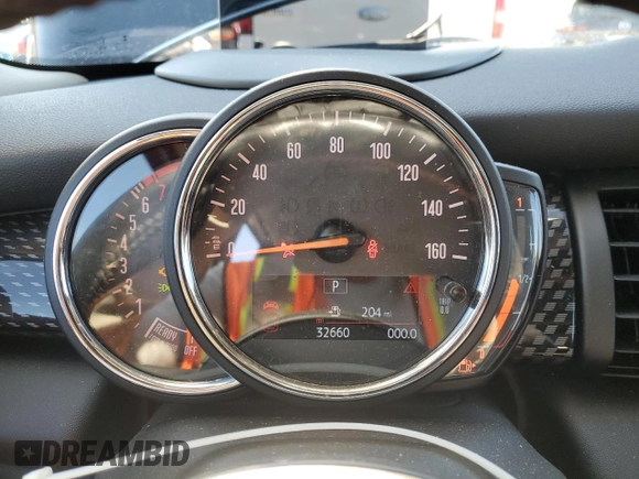 2018 MINI Hardtop 4 Door Cooper S with VIN WMWXU3C59J2F51559, listed as a Copart auction lot 46335915 with 32,660 mi miles and Salvage title. Bid and sale history available at DreamBid. Image 9.