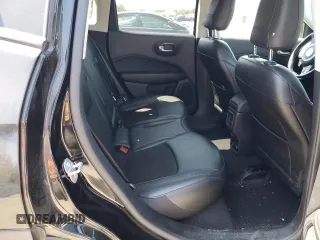 2021 Jeep Compass Latitude с VIN 3C4NJDBB3MT537575, выставлен на аукционе Copart как лот 61335735 с пробегом 56 233 миль миль и Списание • Salvage title. История ставок и продаж доступна на DreamBid. Изображение 11.