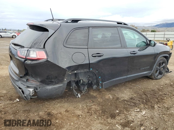 2020 Jeep Cherokee Altitude with VIN 1C4PJLLB2LD593027, listed as a Copart auction lot 86656274 with 76,376 mi miles and Salvage Title. Bid and sale history available at carsss.com. Image 3.