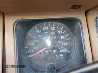 1994 Jeep Wrangler with VIN 1J4FY29S3RP415444, listed as a Copart auction lot 44530625 with 147,569 mi miles and Salvage Title. Bid and sale history available at carsss.com. Image 9.