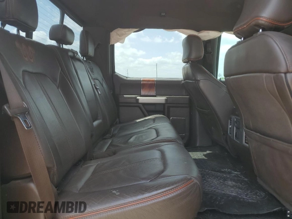 2017 Ford F-250 Lariat z VIN 1FT7W2BT6HEC53709, wystawiony jako Copart lot #54192075 z przebiegiem 272 966 mil mil oraz Szkoda całkowita • Salvage title. Historia ofert i sprzedaży dostępna na DreamBid. Obrazek 10.