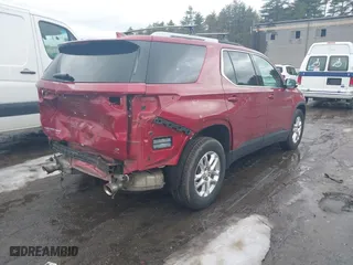 2018 Chevrolet Traverse LT Cloth with VIN 1GNEVGKW3JJ188727, listed as a IAAI auction lot 41740495 with 74,056 mi miles. Bid and sale history available at carsss.com. Image 4.