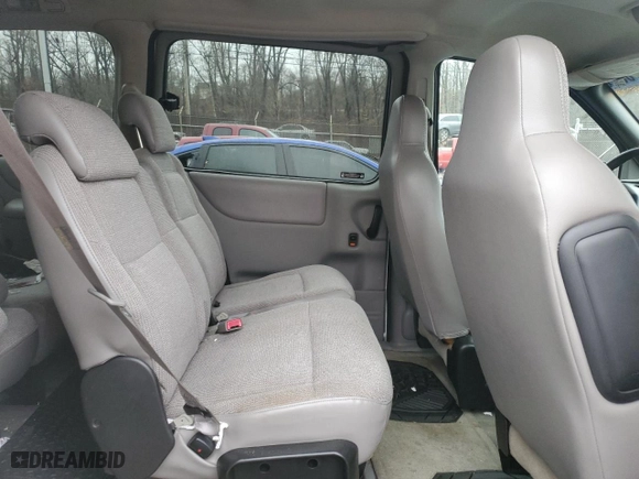 2002 Chevrolet Venture Plus 1SB Pkg with VIN 1GNDU03E62D210196, listed as a Copart auction lot 84627054 with 113,902 mi miles and Salvage Title. Bid and sale history available at carsss.com. Image 11.